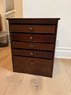 Game End Table