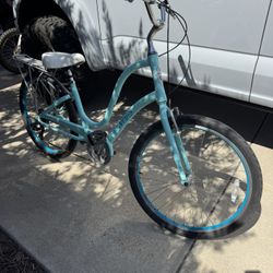 Electra Townie 7D Cruiser Bike – 7 Speed – Excellent Condition