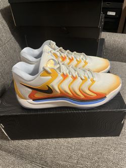 Nike, KD 17 Sunrise, Size 9.5, New