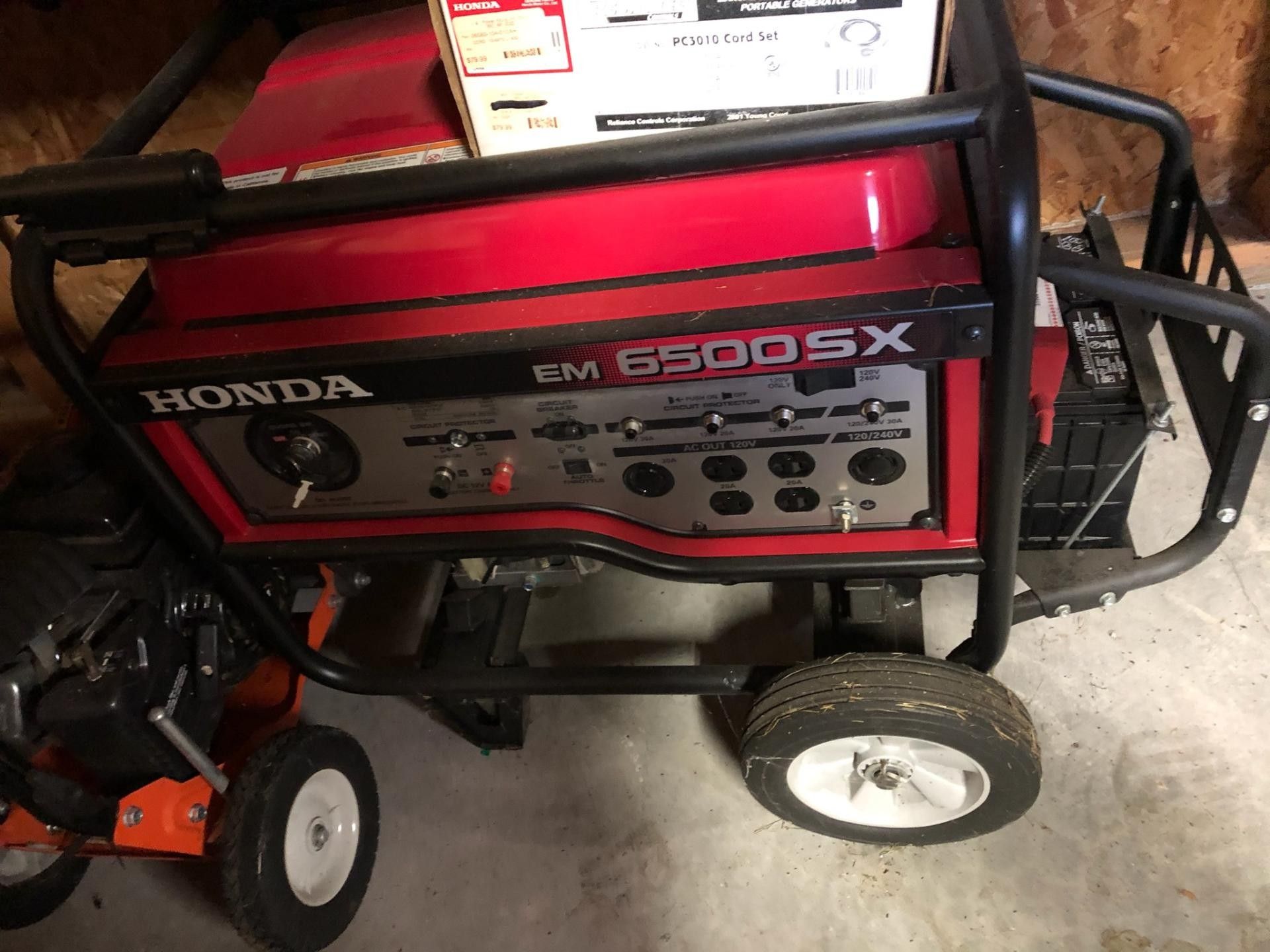 HONDA EM6500SX Generator - 6500 Watts
