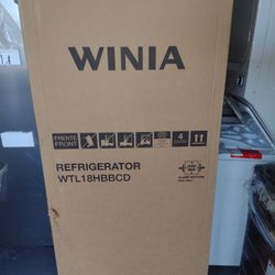 Brand new black fridge, delivery available!!!