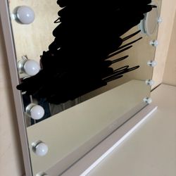 Light Up Mirror
