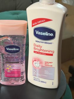 Vaseline Body Lotion and Body Oil Bundle15