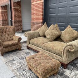 Couch , Chair And Ottoman ( DELIVERY AVAILABLE)