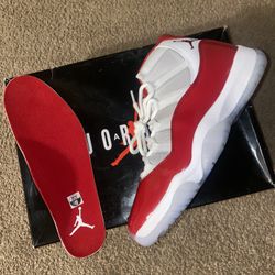Jordan 11 Cherry Size 10