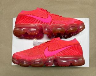 Nike Air Vapormax Hyper Punch Pink Women’s size 6.5 running shoes Rare!