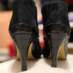 Bella Vita Women's Brennan Ankle Dress Booties Size 6.5