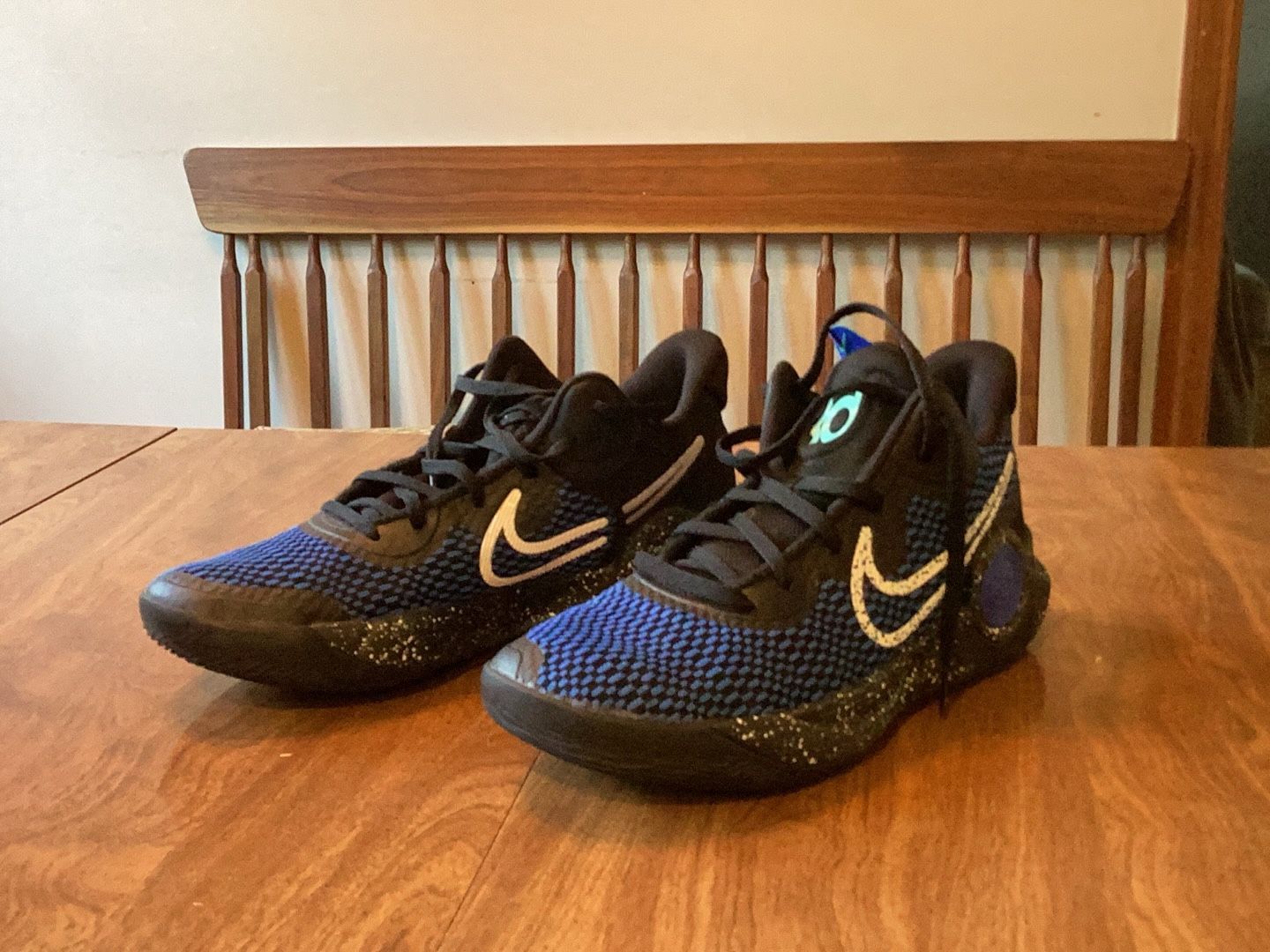 Nike Kds Size 9 Men’s