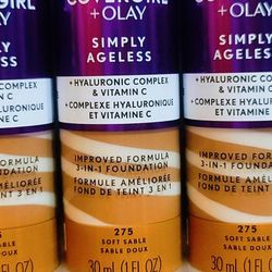 CoverGirl + Olay Simply Ageless, Hyaluronic 3-in-1 (Serum, Hydrate, Color) Foundation