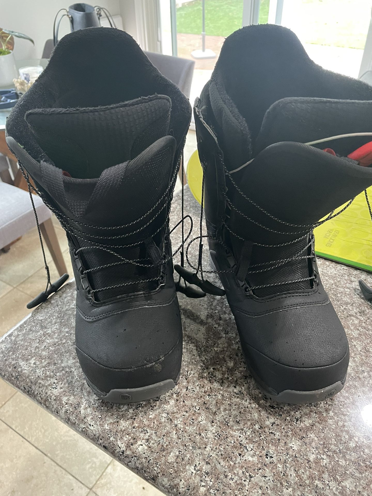 Burton Ruler Mens Boots for Sale in San CA - OfferUp