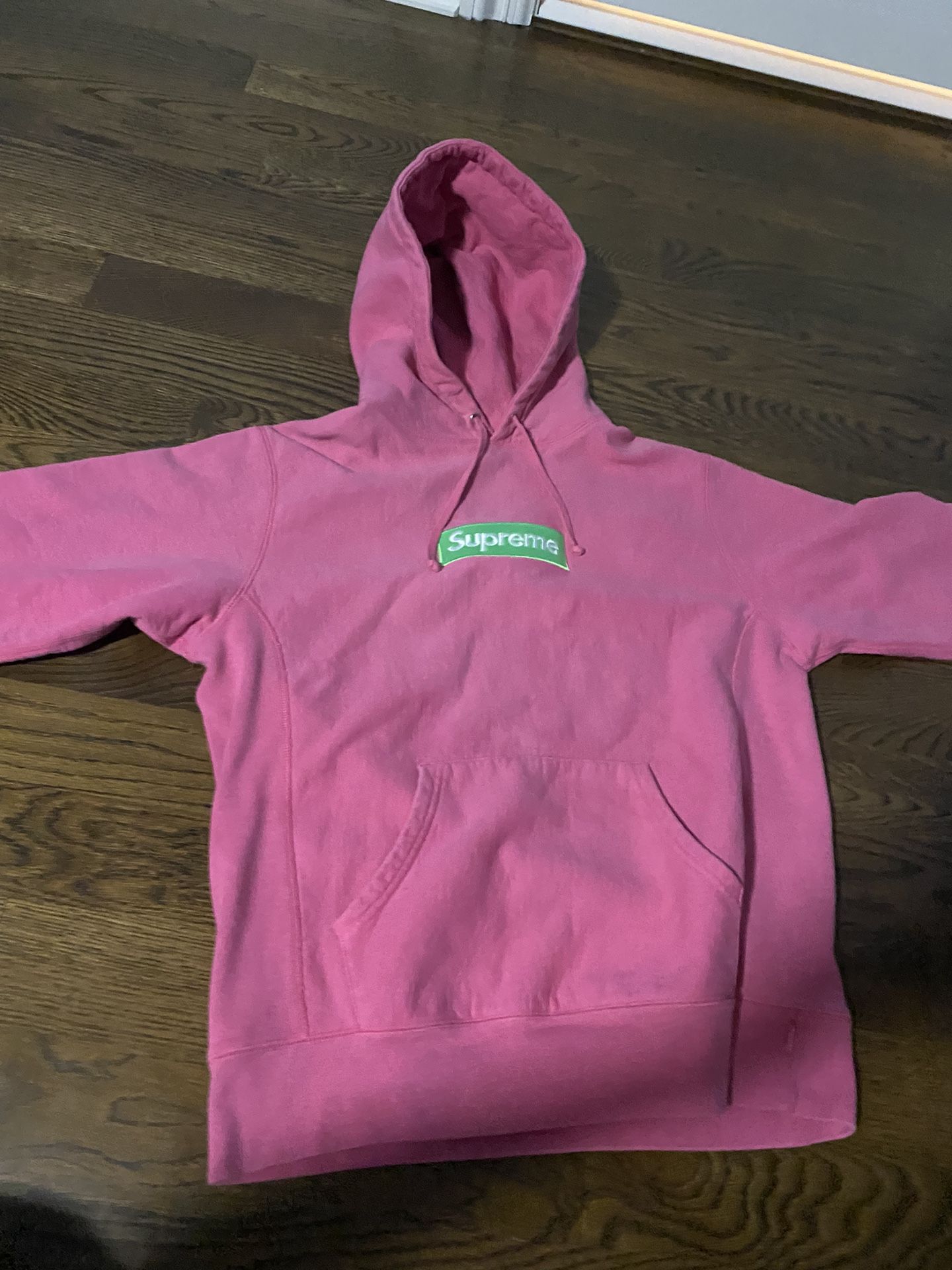 Supreme Box Logo Hoodie Magenta