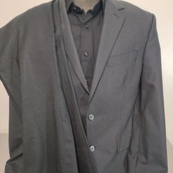 Express Men 38 S Black Pinstripe Suit