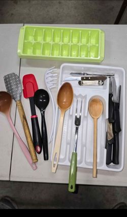 Utensils & Trays Bundle
