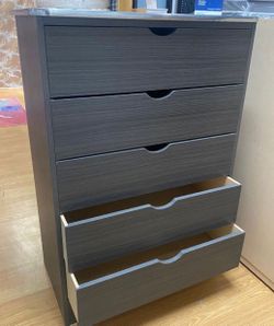 Five drawers dresser