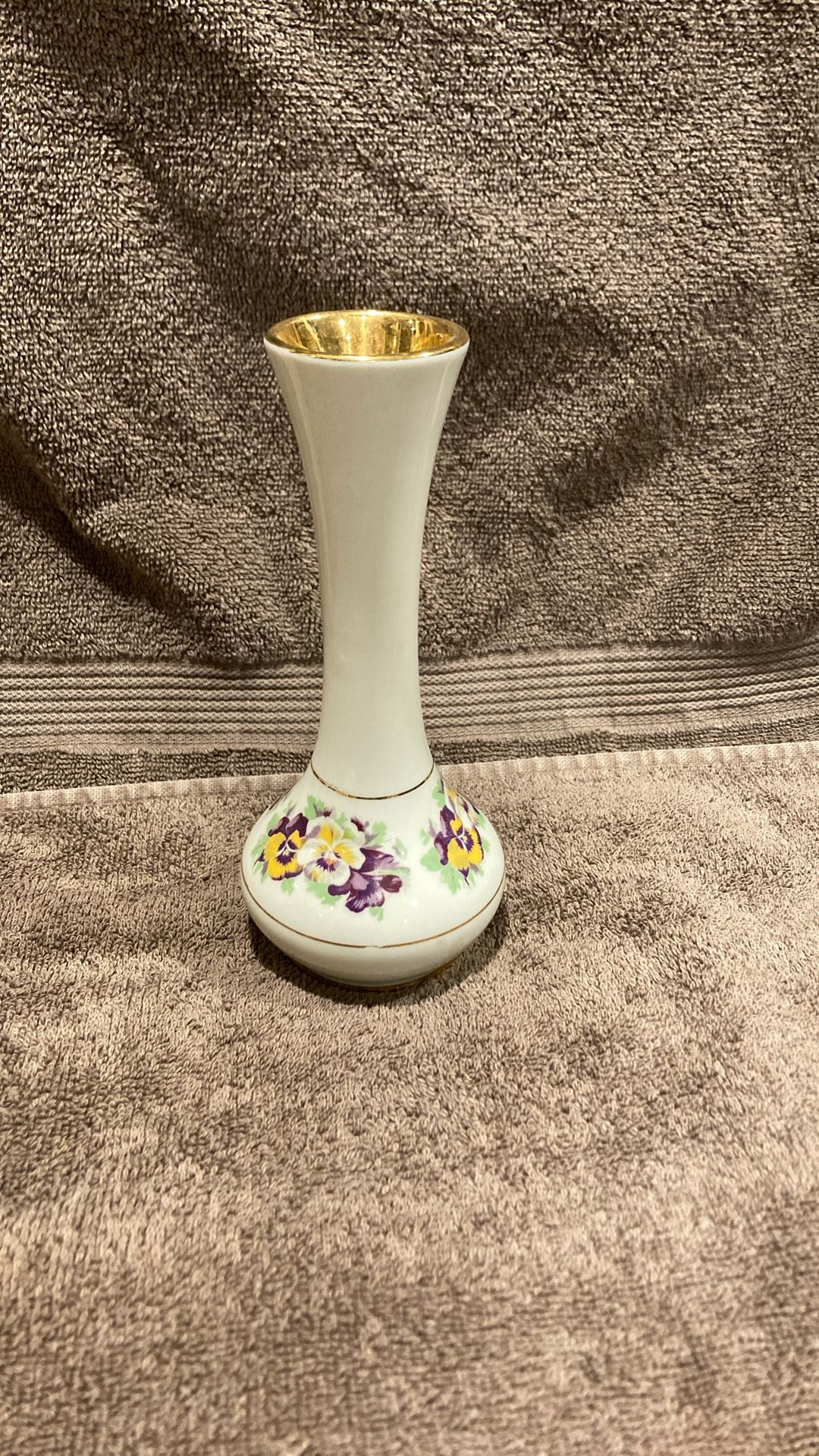 Pansy Flower Vase