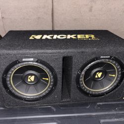 Kicker Dual 10” Comp C