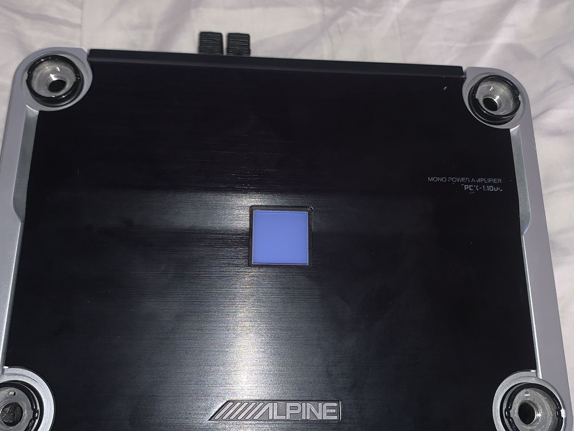 ALPINE PDX 1000WATT MONO AMP