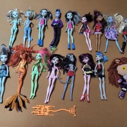 Huge Monster High Dolls Lot