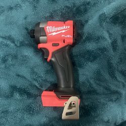 Milwaukee FUEL Impact Driver