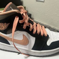 Jordan Mid Mocha