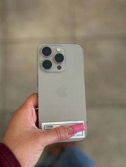 iPHONE 15 PRO UNLOCKED 256GB