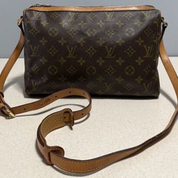 LOUIS VUITTON Vintage Tuileries Monogram Canvas Leather