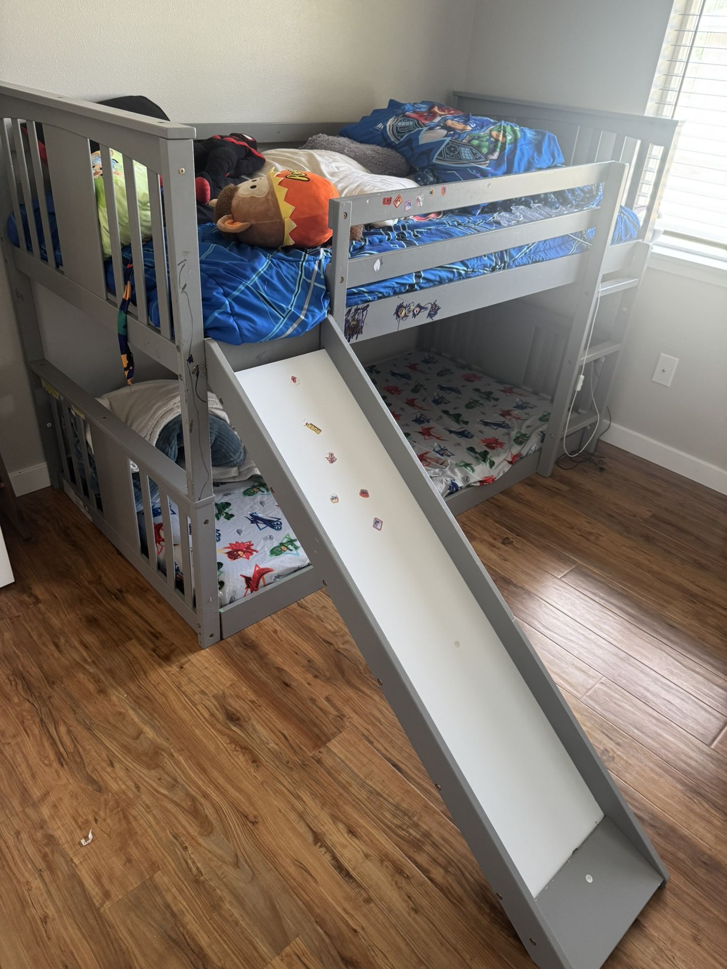 Bunk Bed W/slide