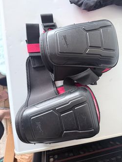 Milwaukee High Performance Hard Shell Knee Pads