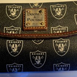 DOONEY&BOURKE RAIDERS WALLET 