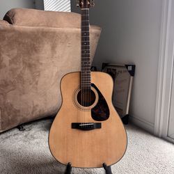 Yamaha F335 Natural Acoustic Guitar