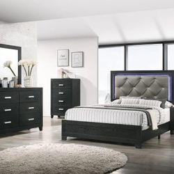 5 Pices  Bedroom Set !! Black Color 
