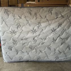 Queen Matress 