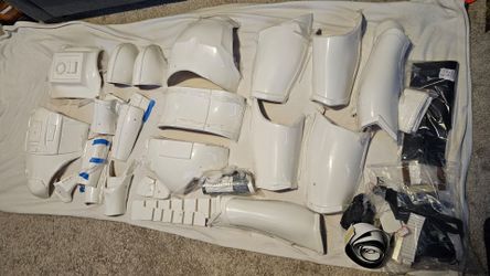 Star Wars Stormtrooper Kit ANOVOS (2016) Never Assembled