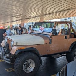 Jeep Cj7
