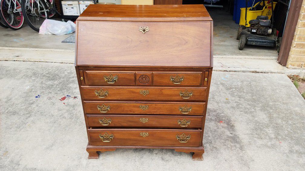 Thomasville secretary desk with drawers vintage