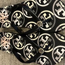Tory Burch Flip Flops Size 6