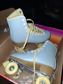 Retro High-Top Quad Roller Skates