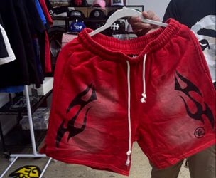 HELLSTAR SHORTS