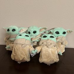 5- Star Wars Baby Yoda Plush Dolls