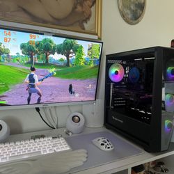 Black Gaming Pc Computer Desktop RX 7700 / i5-13600K
