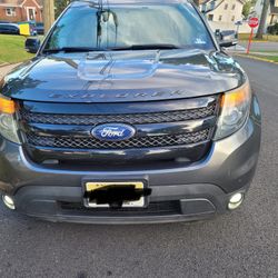 2015 Ford Explorer