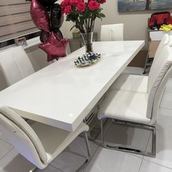Dining Table With Chairs 