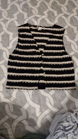 H&M size S vest