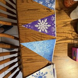 Frozen Decorations 