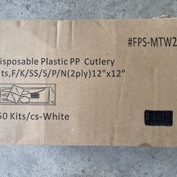 Disposable Plastic PP Cutlery Kit , White.