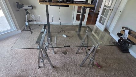 Statham 60-inch Glass Top Adjustable Standing Desk Chrome