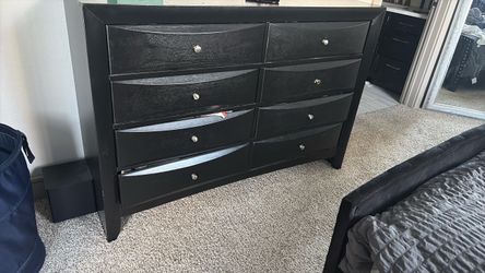 Black Wood 8-Drawer Double Dresser