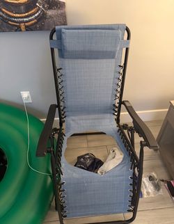 Zero gravity chair