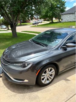 Chrysler 200