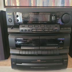 Teac Stereo System Record Player Casette Cd Player